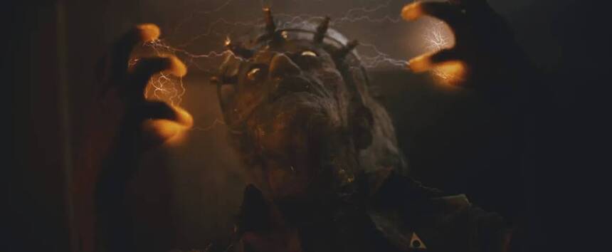 Fantaspoa 2026 Review: REMANENTE: VOLTAGEM Delivers Scrappy, Lo-Fi Cosmic Horror